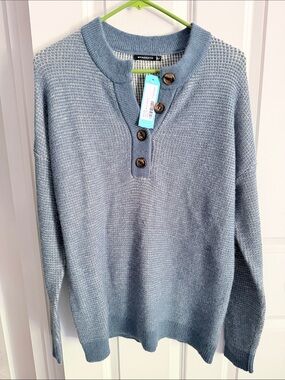Staccato women’s Light Blue Crewneck Henley Sweater